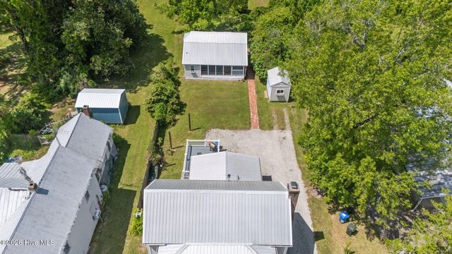 513 Broad Street, Oriental, NC 28571