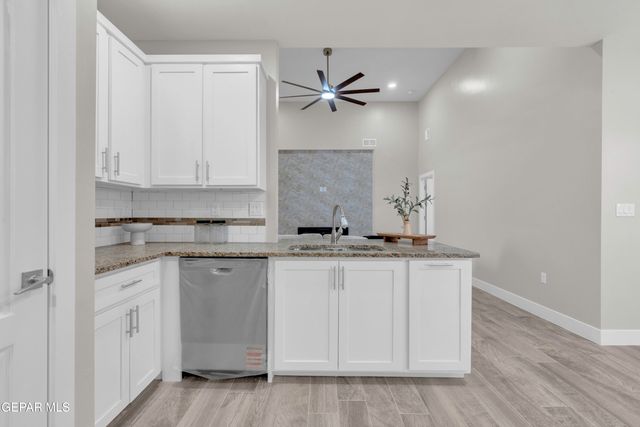 605 San Carlos Court, Fabens, TX 79838