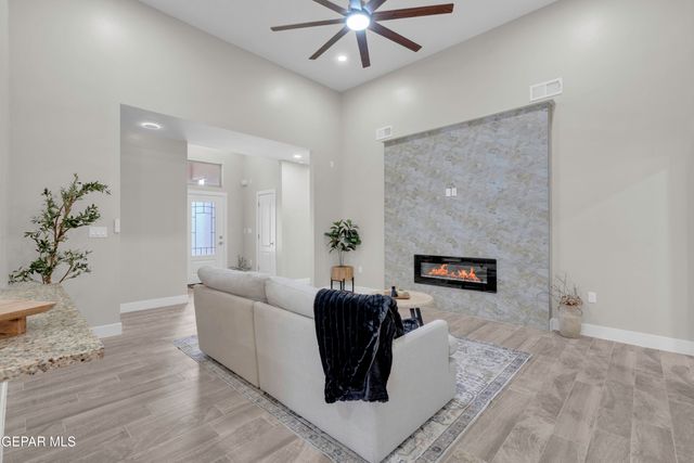 605 San Carlos Court, Fabens, TX 79838