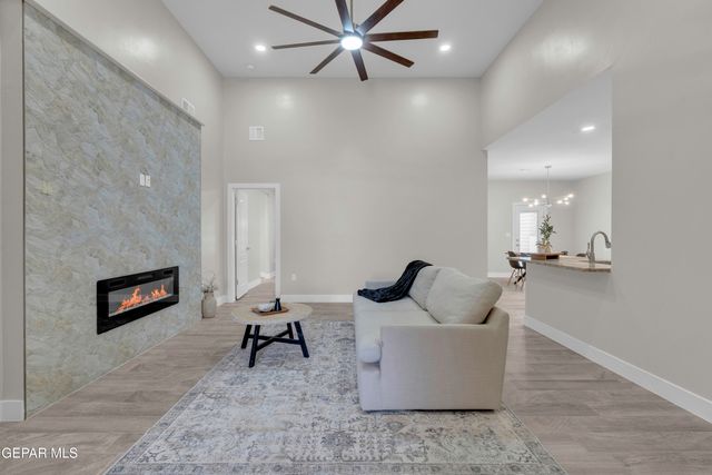 605 San Carlos Court, Fabens, TX 79838