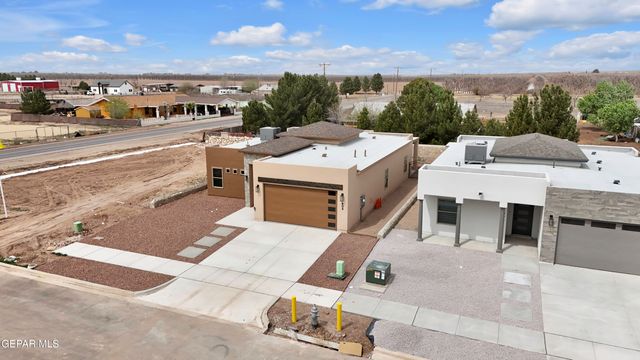 605 San Carlos Court, Fabens, TX 79838