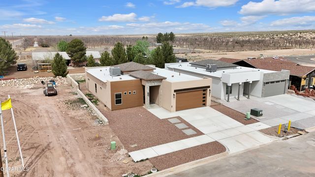 605 San Carlos Court, Fabens, TX 79838