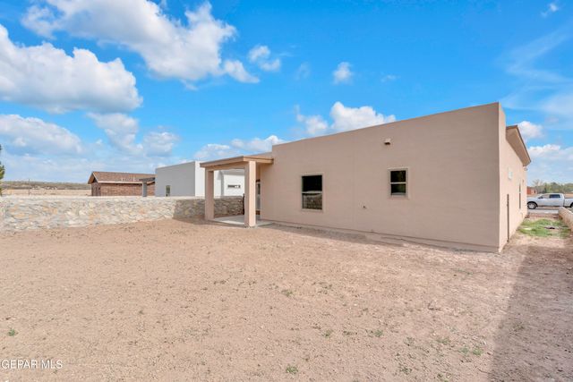 605 San Carlos Court, Fabens, TX 79838