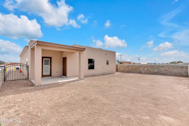 605 San Carlos Court, Fabens, TX 79838