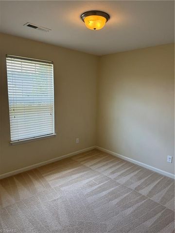 5911 Odenton Lane, Pfafftown, NC 27040