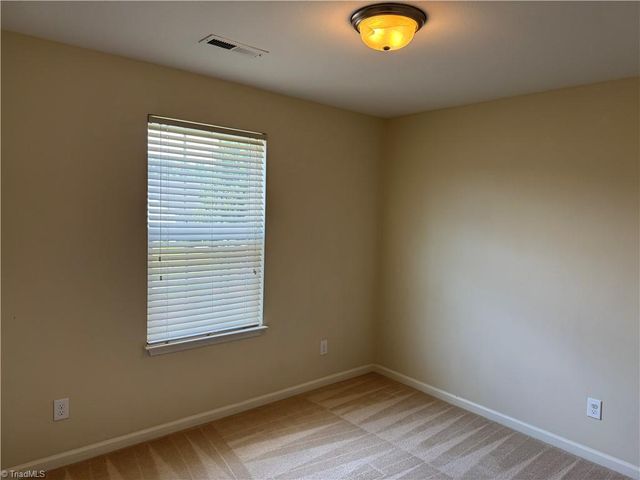 5911 Odenton Lane, Pfafftown, NC 27040