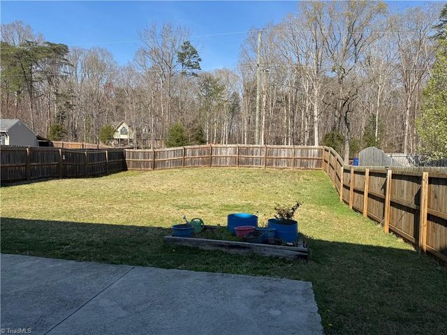 5911 Odenton Lane, Pfafftown, NC 27040