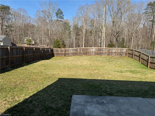 5911 Odenton Lane, Pfafftown, NC 27040