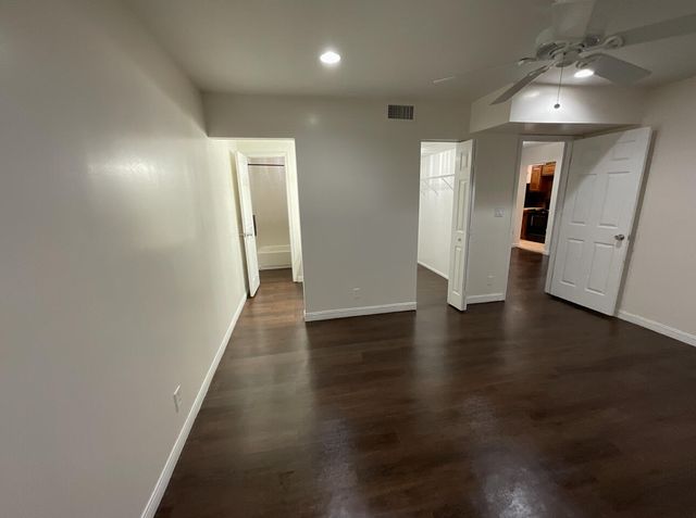 2820 NW 55th Avenue NW 2D, Lauderhill, FL 33313