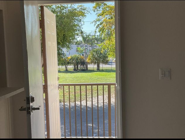 2820 NW 55th Avenue NW 2D, Lauderhill, FL 33313