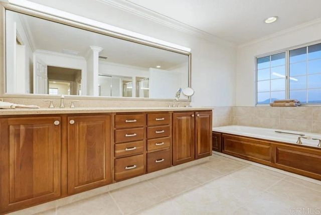 974 Bremen Way, Alpine, CA 91901