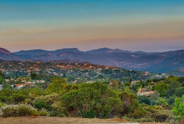 974 Bremen Way, Alpine, CA 91901