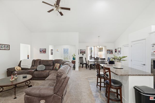 234 Colby Cir, Crossville, TN 38571