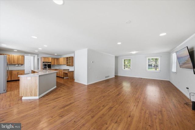32160 OAK DR, Lewes, DE 19958
