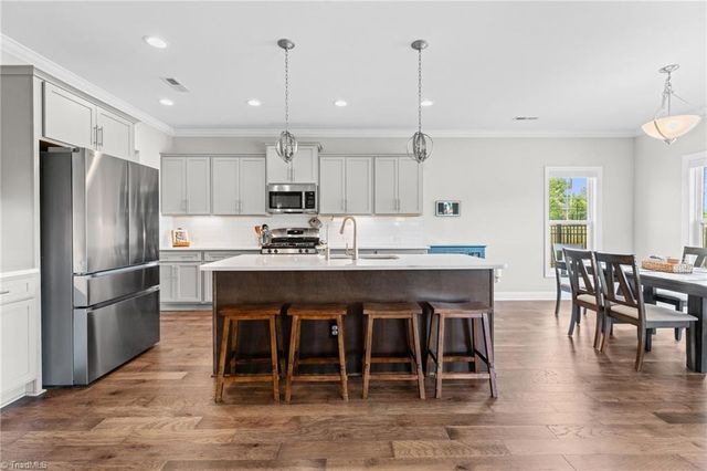 139 Rosewood Drive, Winston-salem, NC 27127