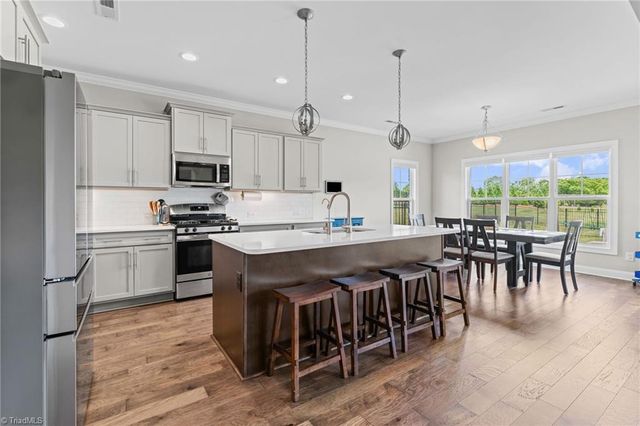 139 Rosewood Drive, Winston-salem, NC 27127