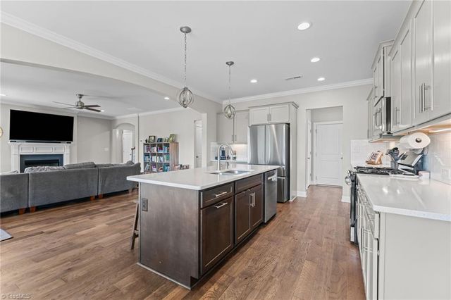 139 Rosewood Drive, Winston-salem, NC 27127