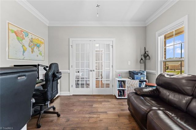 139 Rosewood Drive, Winston-salem, NC 27127