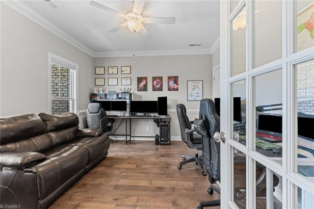 139 Rosewood Drive, Winston-salem, NC 27127