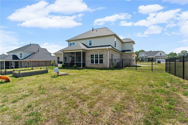 139 Rosewood Drive, Winston-salem, NC 27127