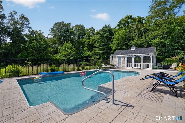 65 West Shepard Avenue, Hamden, CT 06514