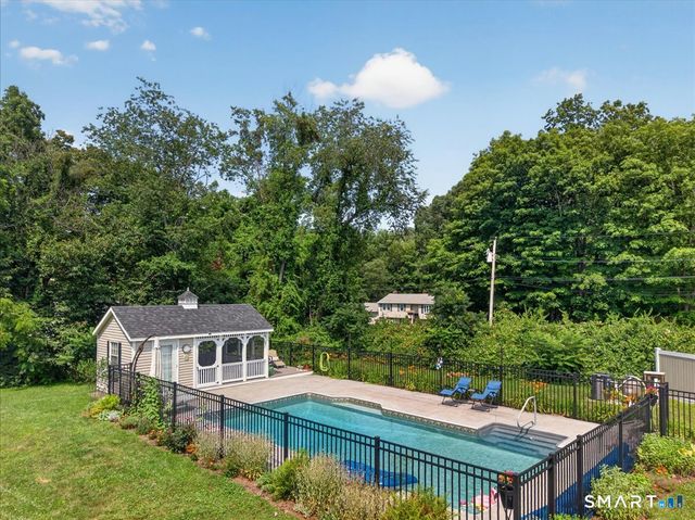 65 West Shepard Avenue, Hamden, CT 06514