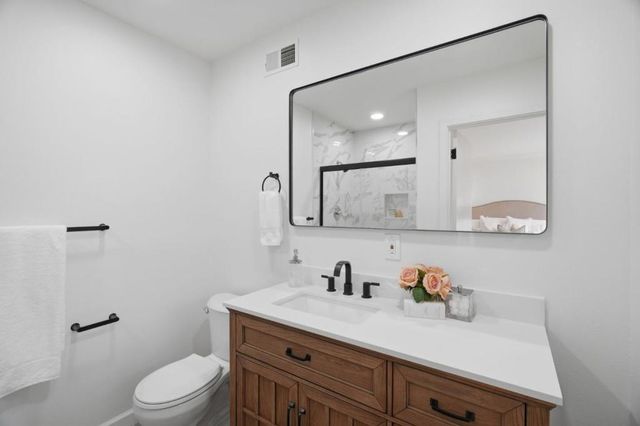 2666 Hampton Avenue, Redwood City, CA 94061