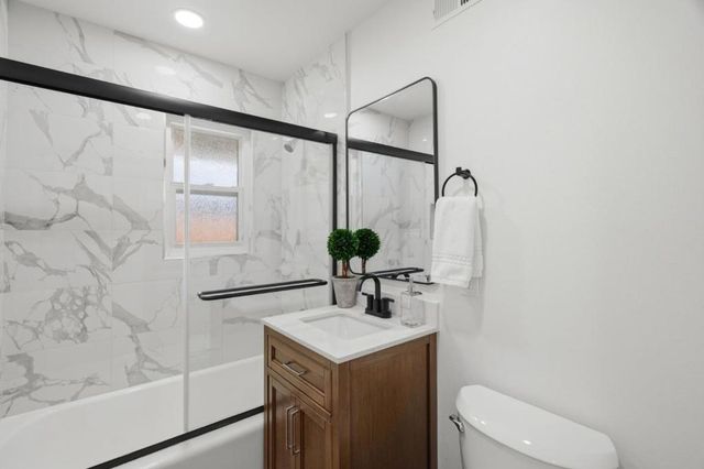 2666 Hampton Avenue, Redwood City, CA 94061