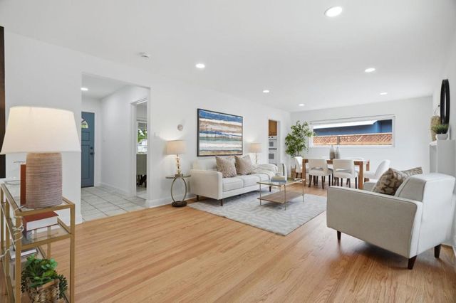 2666 Hampton Avenue, Redwood City, CA 94061