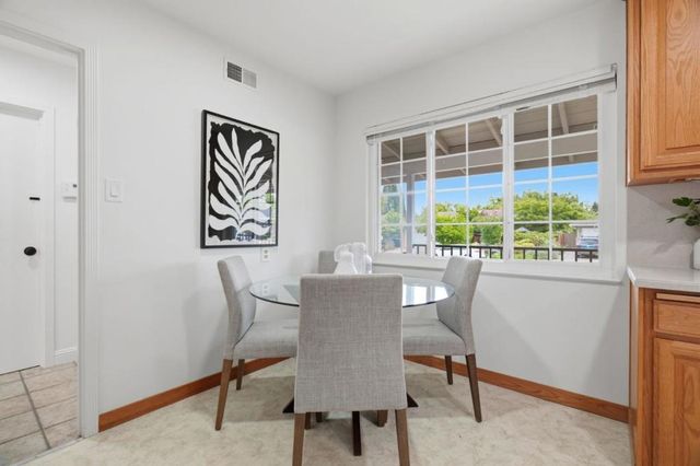 2666 Hampton Avenue, Redwood City, CA 94061