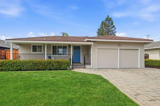 2666 Hampton Avenue, Redwood City, CA 94061