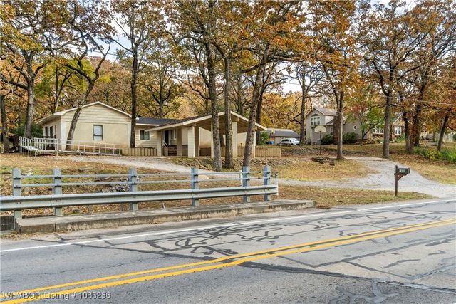 1430 N 50 Street, Fort Smith, AR 72904