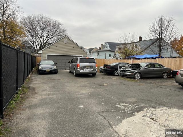 348-350 Roseville Avenue, Newark, NJ 07107