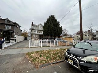 348-350 Roseville Avenue, Newark, NJ 07107
