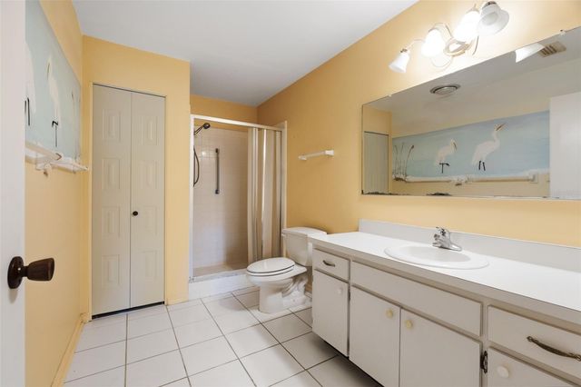1027 BLUEWATER DRIVE, Sun City Center, FL 33573