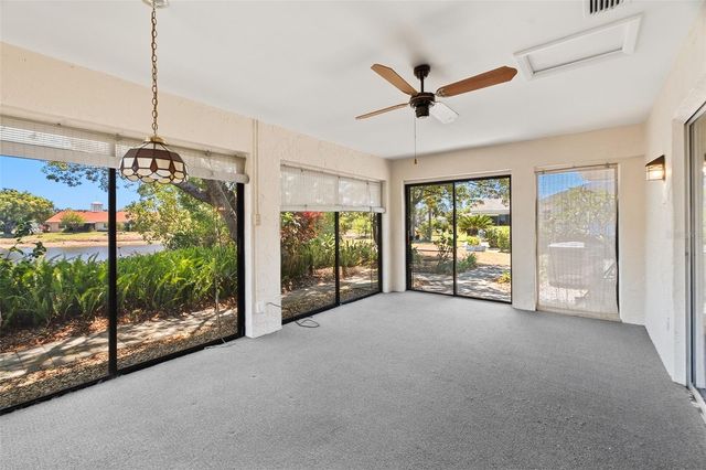 1027 BLUEWATER DRIVE, Sun City Center, FL 33573
