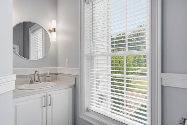 50 Overton Road, Windham, NH 03087
