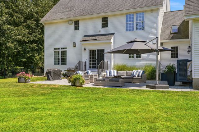 50 Overton Road, Windham, NH 03087