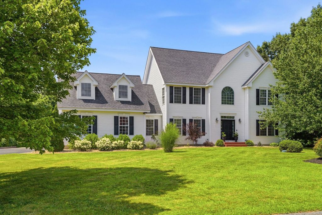 50 Overton Road, Windham, NH 03087