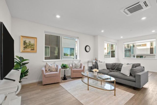 3208 Mallard Court 201, San Jose, CA 95117