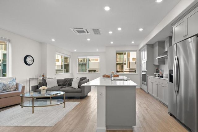 3208 Mallard Court 201, San Jose, CA 95117