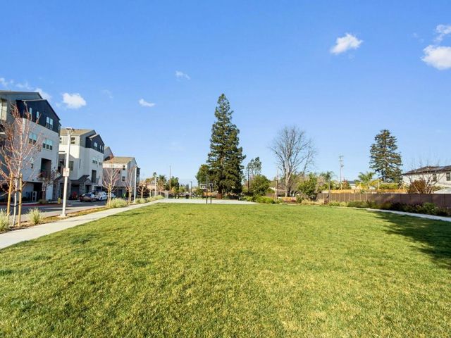 3208 Mallard Court 201, San Jose, CA 95117