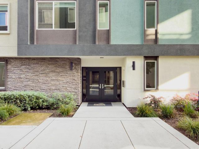 3208 Mallard Court 201, San Jose, CA 95117