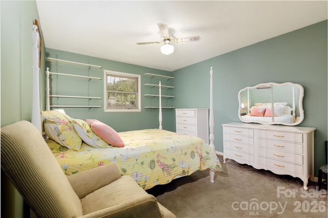2234 Kool Park Road NE, Hickory, NC 28601