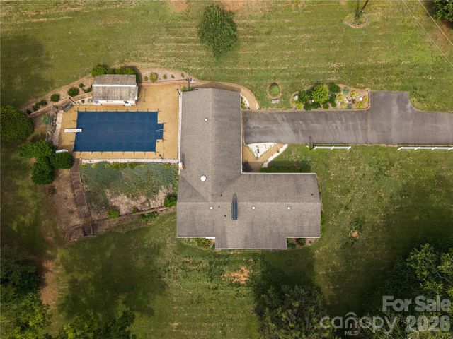2234 Kool Park Road NE, Hickory, NC 28601