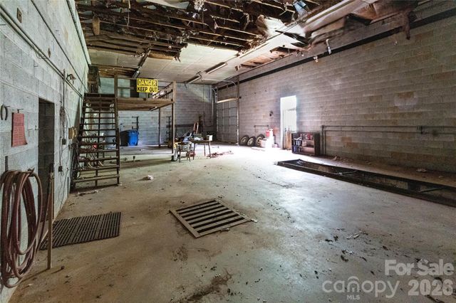 2234 Kool Park Road NE, Hickory, NC 28601