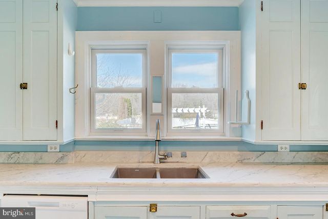 10326 SHAWNEE RD, Harrington, DE 19952