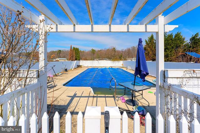 10326 SHAWNEE RD, Harrington, DE 19952