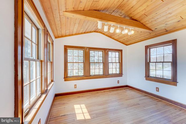 10326 SHAWNEE RD, Harrington, DE 19952