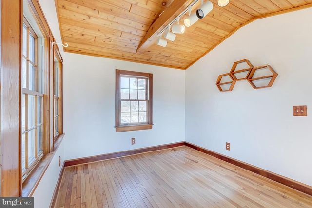 10326 SHAWNEE RD, Harrington, DE 19952